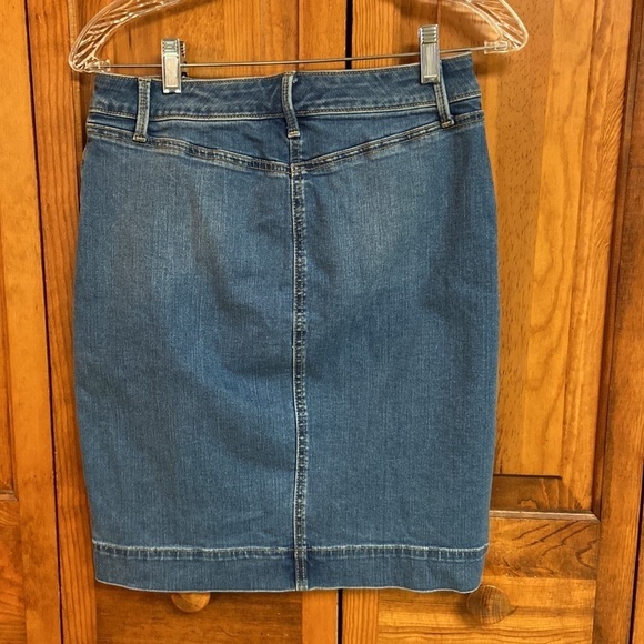 Talbots Jean Pencil Skirt Size 2P - Picture 2 of 12